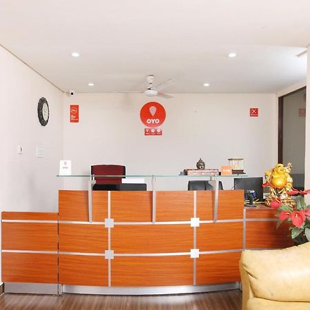 Hotel Oyo 1001 Palmtree Corporate Anna Nagar Čennai Exteriér fotografie