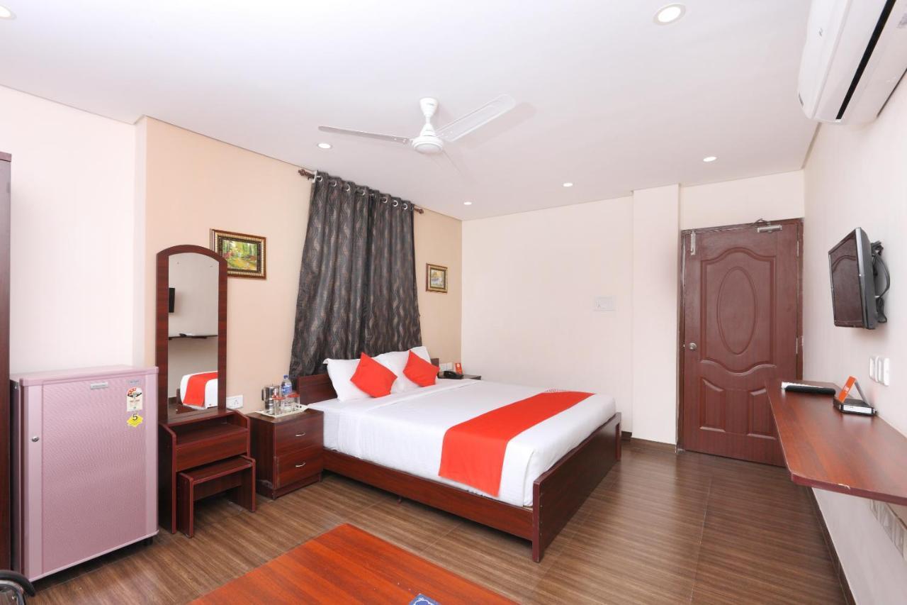 Hotel Oyo 1001 Palmtree Corporate Anna Nagar Čennai Exteriér fotografie