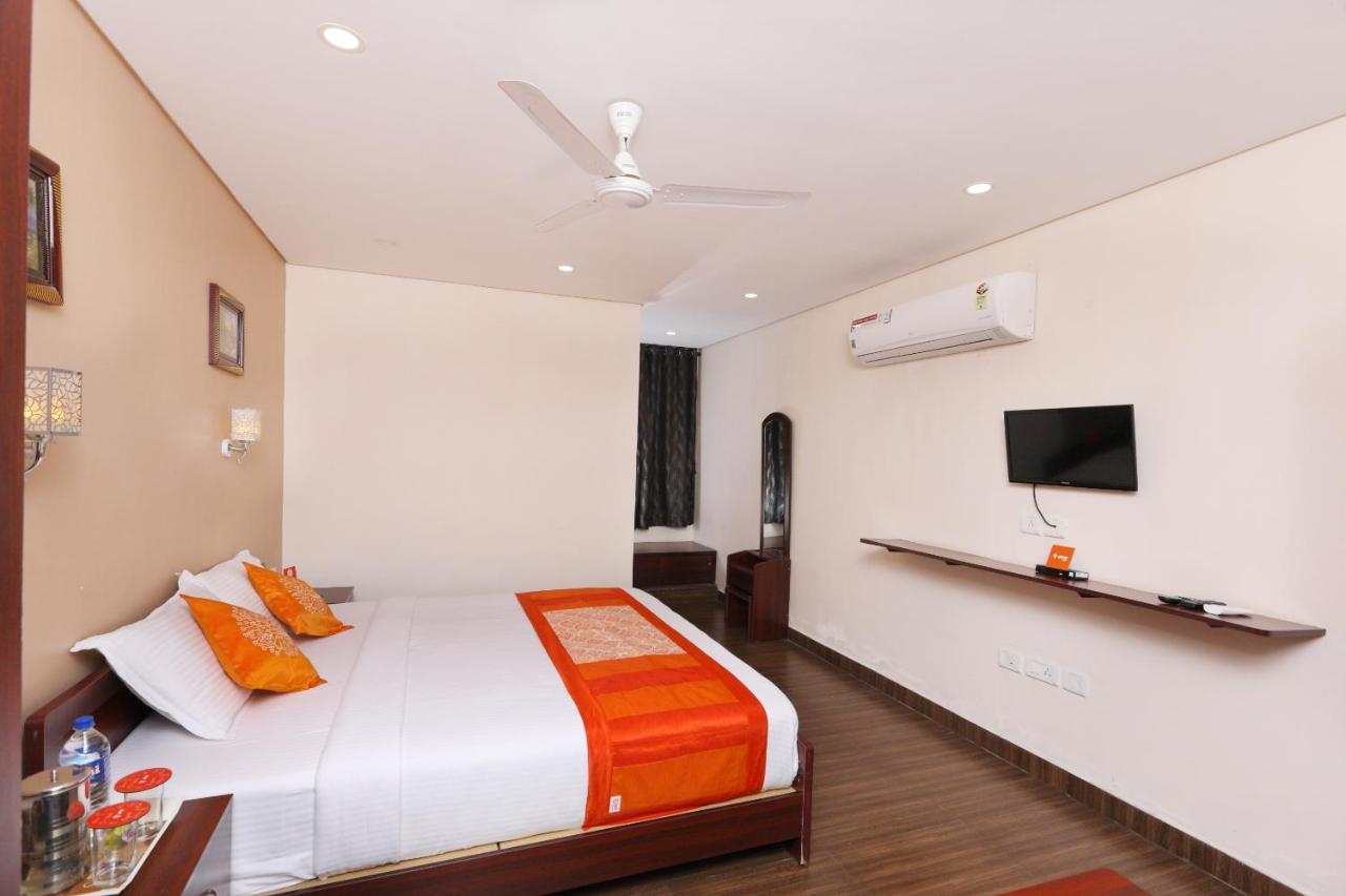 Hotel Oyo 1001 Palmtree Corporate Anna Nagar Čennai Exteriér fotografie