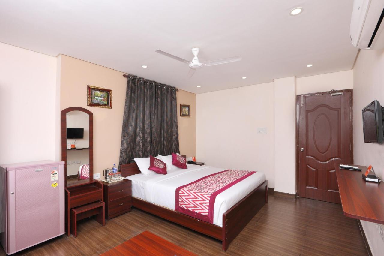 Hotel Oyo 1001 Palmtree Corporate Anna Nagar Čennai Exteriér fotografie